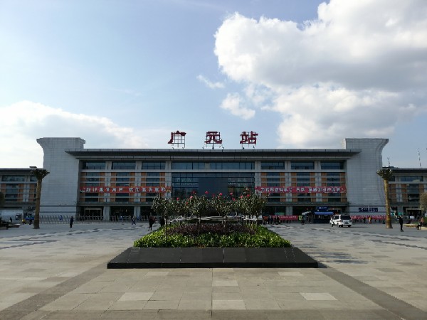 深圳到廣元物流公司|深圳到廣元專線|氣墊車運輸 深圳到廣元物流公司|深圳到廣元專線|氣墊車運輸